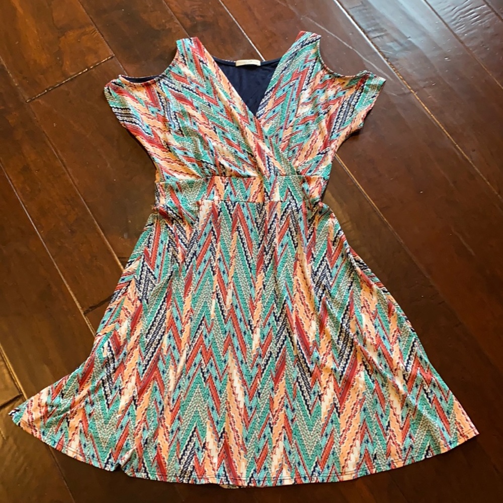 Cute open shoulder jersey fabric flattering dress